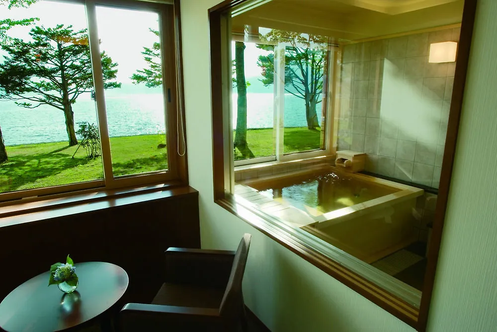 Lakeside Villa Suimeikaku 千歳市 3*,  日本