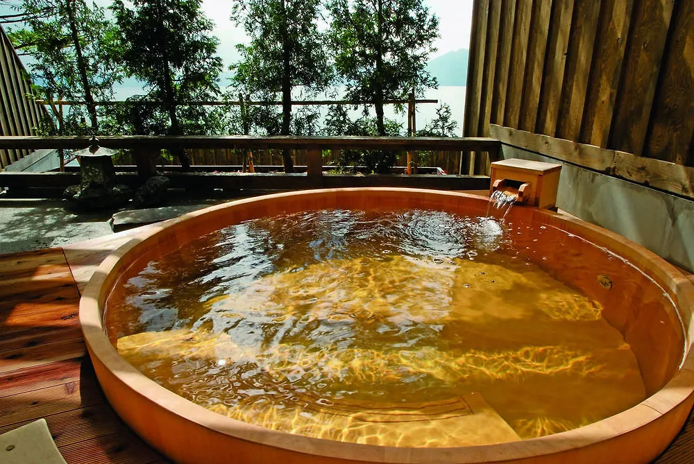 Lakeside Villa Suimeikaku 千歳市 ホテル